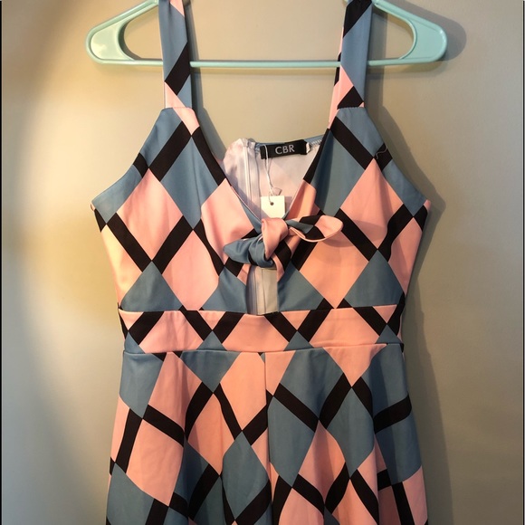 Romper - Picture 3 of 4